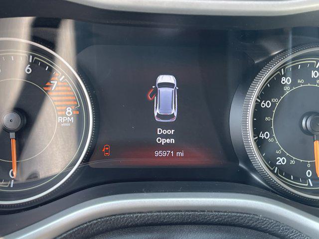 used 2018 Jeep Cherokee car