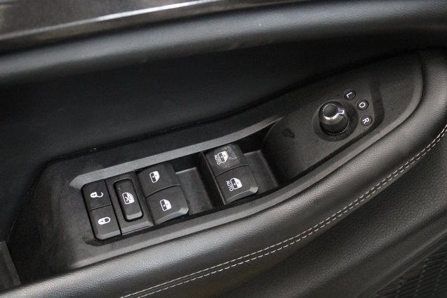 used 2023 Jeep Grand Cherokee car, priced at $34,368