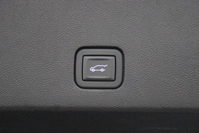 used 2023 Cadillac XT6 car, priced at $36,603