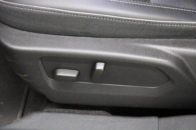 used 2023 Buick Envision car, priced at $25,321