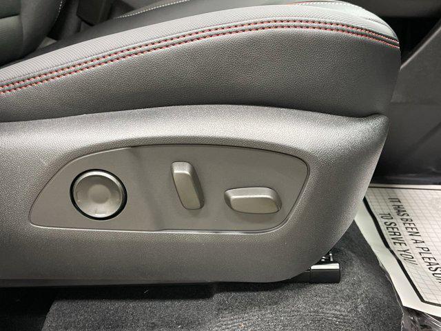 new 2025 Chevrolet Traverse car, priced at $54,460