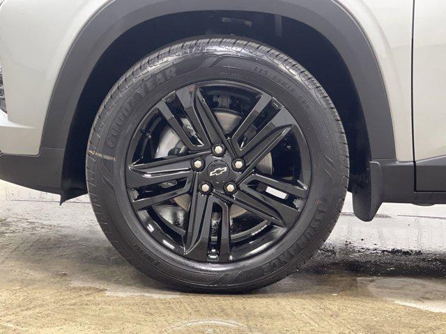 new 2025 Chevrolet Trax car, priced at $26,940