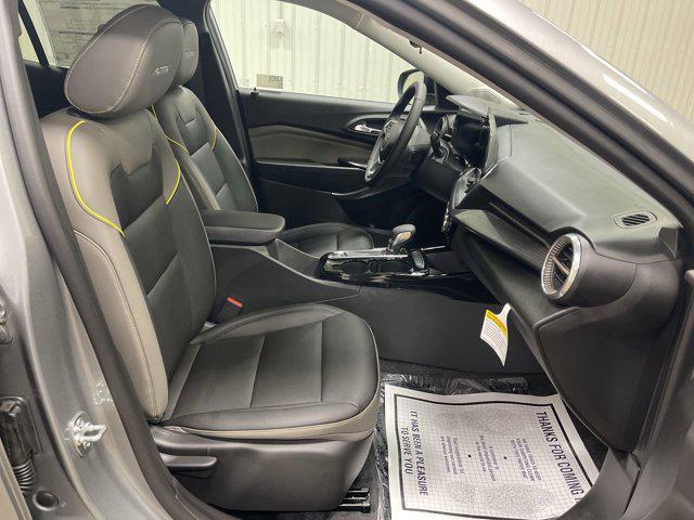 new 2025 Chevrolet Trax car, priced at $26,940