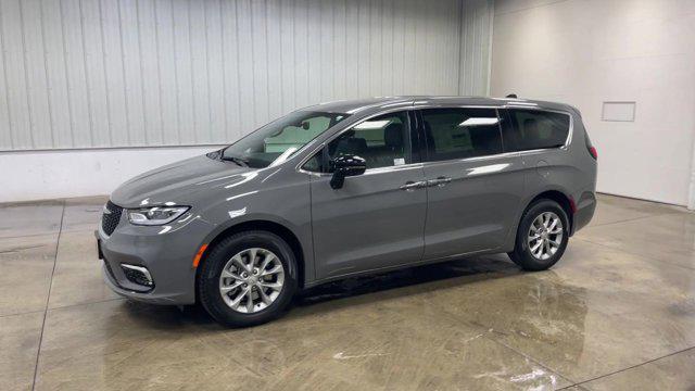 new 2025 Chrysler Pacifica car, priced at $49,215