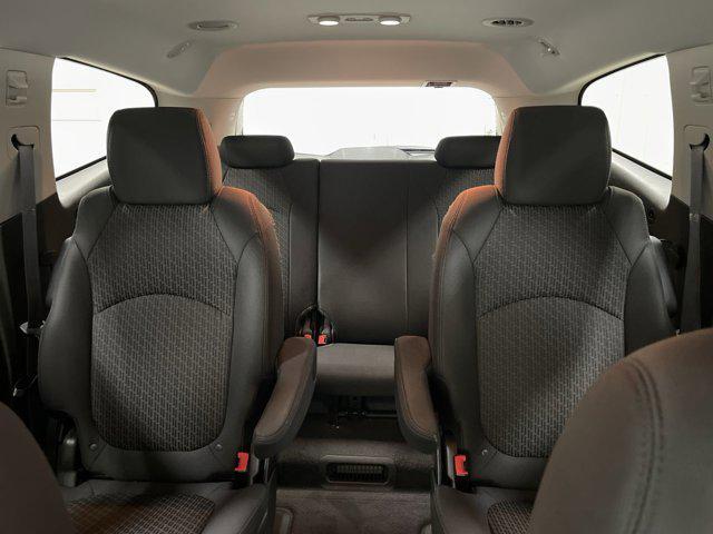 used 2011 Chevrolet Traverse car, priced at $5,773