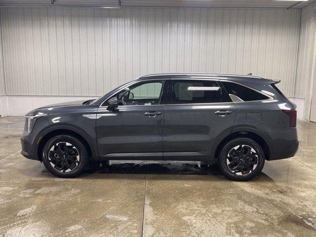 used 2024 Kia Sorento car, priced at $28,560
