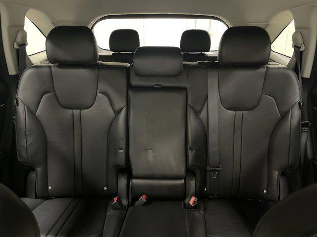 used 2024 Kia Sorento car, priced at $32,202