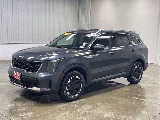 used 2024 Kia Sorento car, priced at $32,202