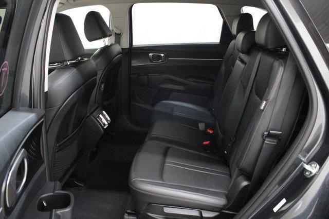 used 2024 Kia Sorento car, priced at $32,765