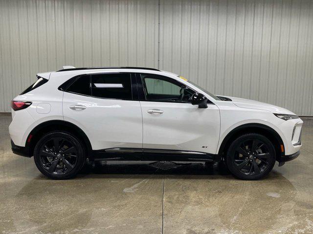 used 2024 Buick Envision car, priced at $31,381