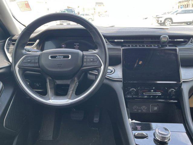 used 2021 Jeep Grand Cherokee L car