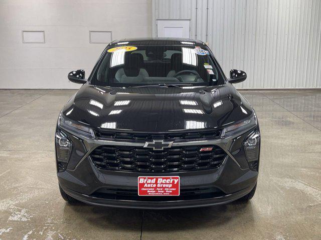 used 2025 Chevrolet Trax car, priced at $23,578