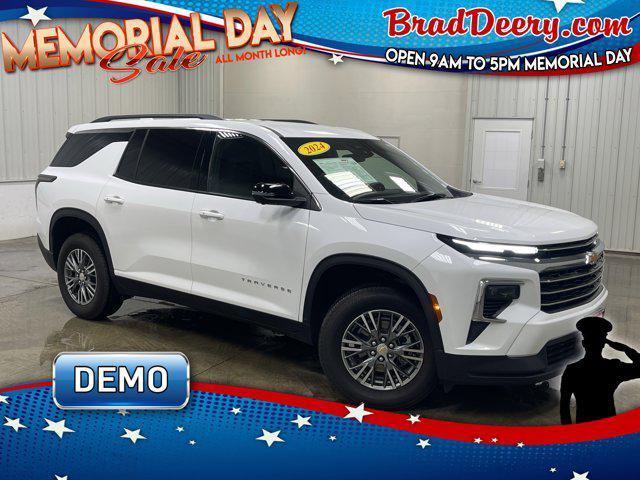 used 2024 Chevrolet Traverse car, priced at $40,310