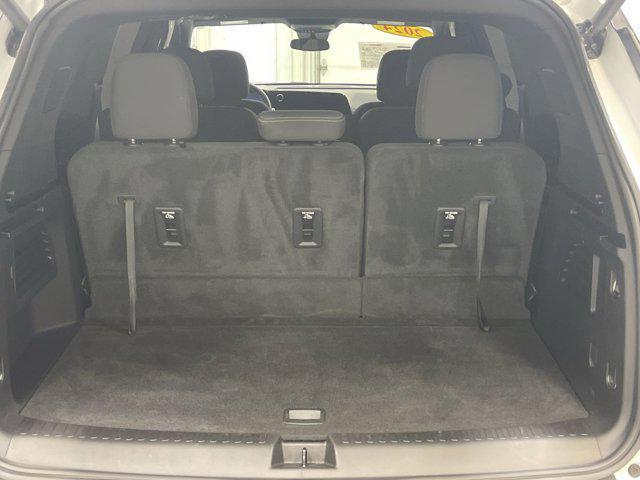 used 2024 Chevrolet Traverse car, priced at $40,563