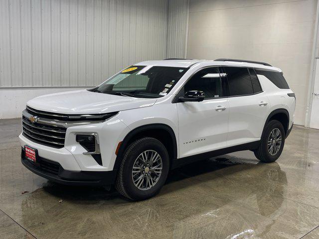 used 2024 Chevrolet Traverse car, priced at $39,522