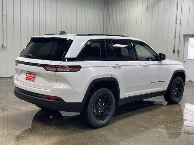 new 2025 Jeep Grand Cherokee car, priced at $41,941