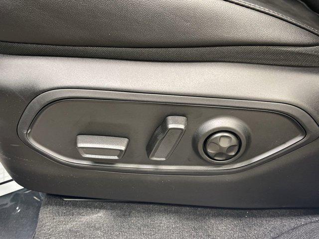 new 2025 Jeep Grand Cherokee car, priced at $41,243