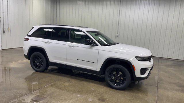 new 2025 Jeep Grand Cherokee car, priced at $41,941