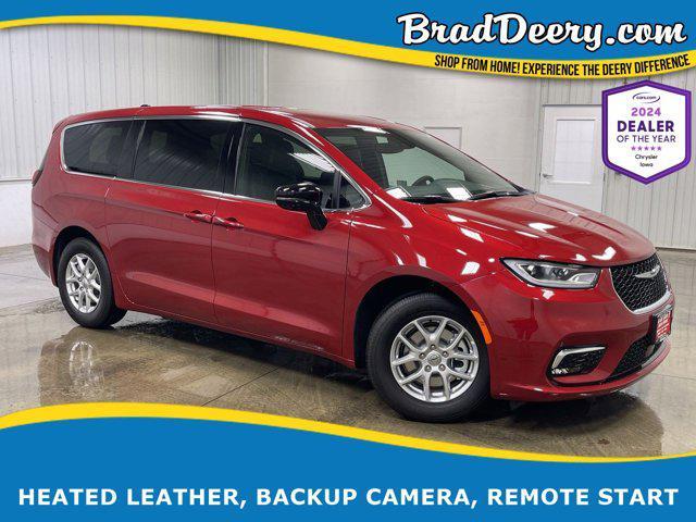 new 2025 Chrysler Pacifica car, priced at $39,821