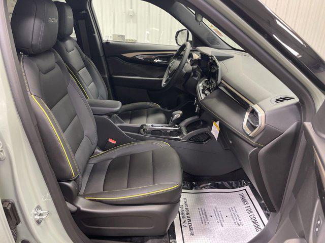 new 2025 Chevrolet TrailBlazer car, priced at $26,016