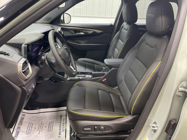 new 2025 Chevrolet TrailBlazer car, priced at $26,016