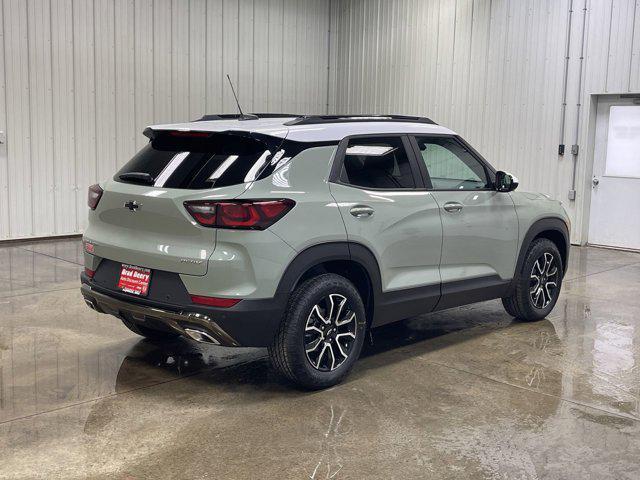 new 2025 Chevrolet TrailBlazer car, priced at $26,016