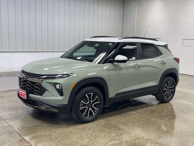new 2025 Chevrolet TrailBlazer car, priced at $26,016