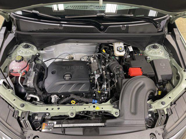 new 2025 Chevrolet TrailBlazer car, priced at $26,016