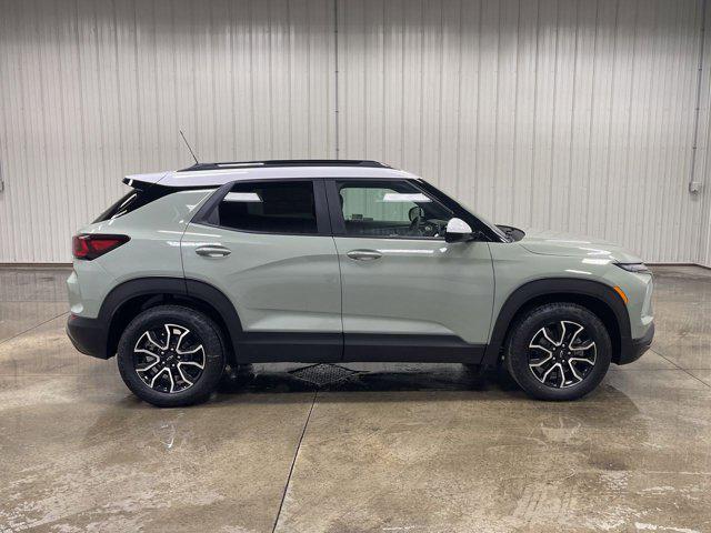 new 2025 Chevrolet TrailBlazer car, priced at $28,640