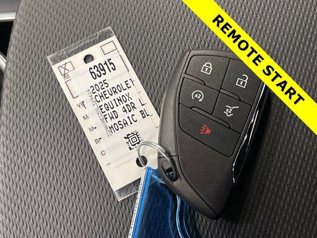 new 2025 Chevrolet Equinox car, priced at $30,943