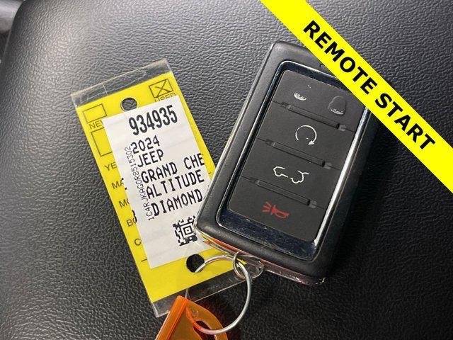 used 2024 Jeep Grand Cherokee L car, priced at $34,365