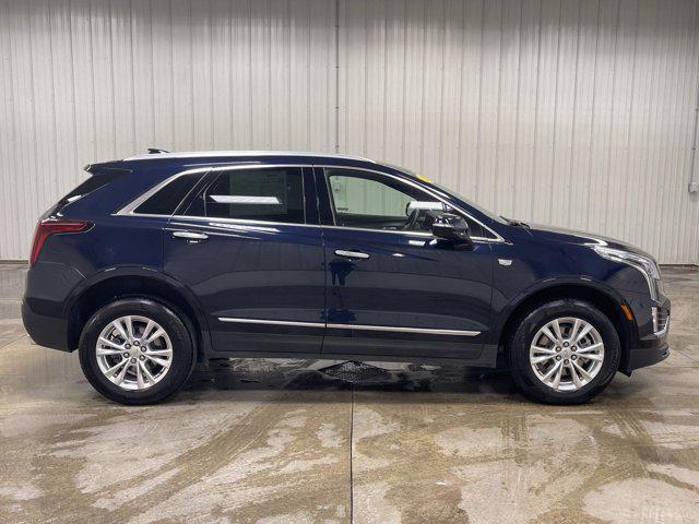 used 2021 Cadillac XT5 car, priced at $25,354