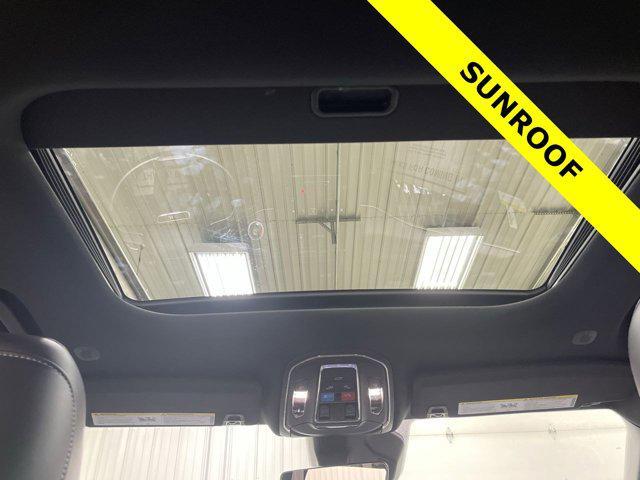 new 2025 Jeep Grand Cherokee L car, priced at $43,068