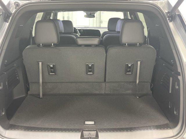 new 2025 Chevrolet Traverse car, priced at $48,495