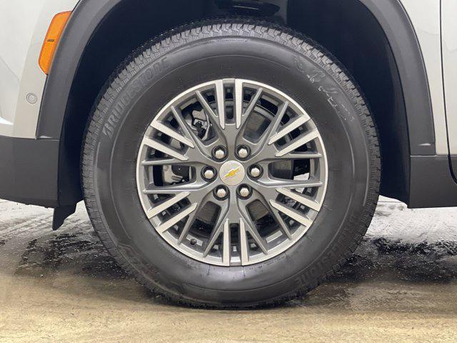 new 2025 Chevrolet Traverse car, priced at $48,495