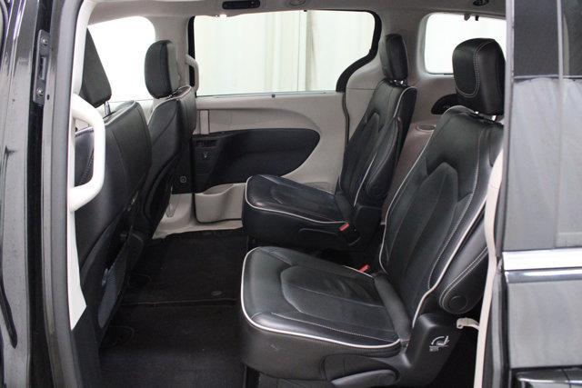 used 2023 Chrysler Pacifica car, priced at $35,732