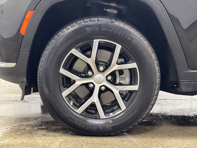 used 2024 Jeep Grand Cherokee L car, priced at $41,603