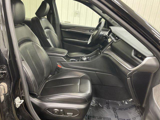 used 2024 Jeep Grand Cherokee L car, priced at $40,437