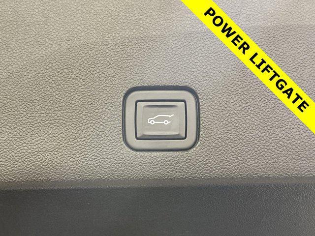 used 2023 Cadillac XT6 car, priced at $36,688