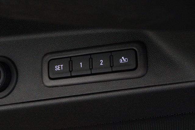 used 2020 Chevrolet Equinox car, priced at $23,145