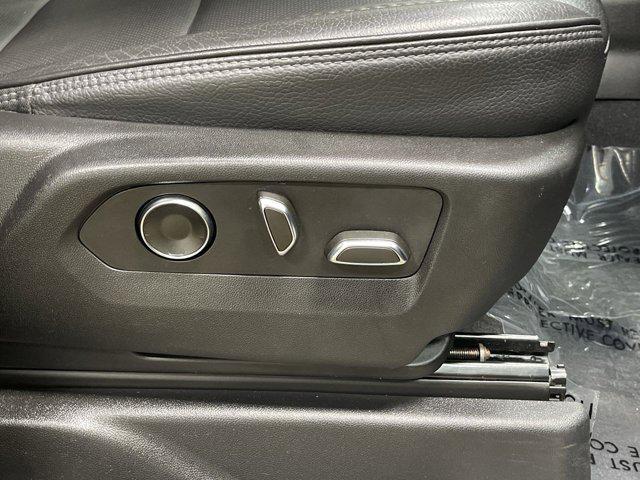 used 2023 GMC Yukon car, priced at $59,389