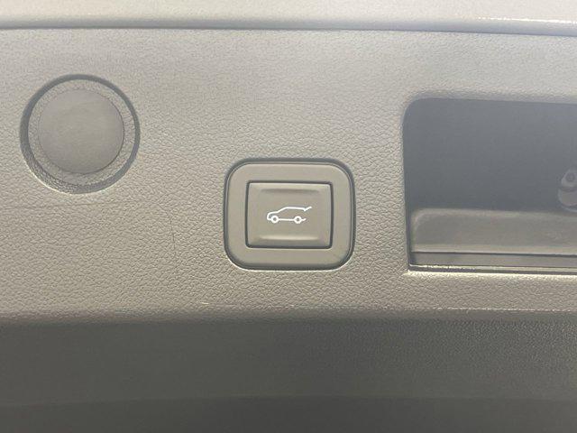 new 2026 Chevrolet Equinox car, priced at $33,021