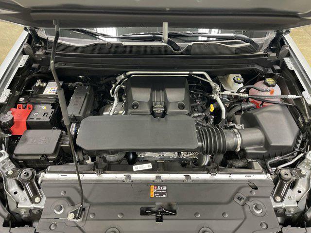 new 2025 Chevrolet Colorado car, priced at $43,095