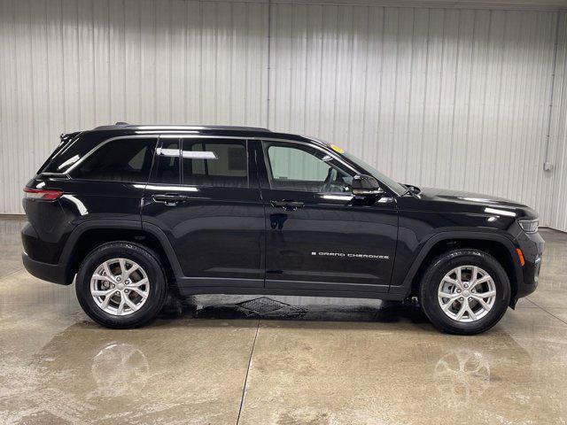 used 2024 Jeep Grand Cherokee car, priced at $35,000
