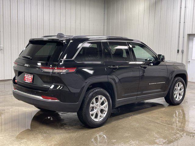 used 2024 Jeep Grand Cherokee car, priced at $37,816