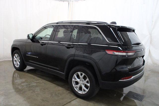 used 2024 Jeep Grand Cherokee car, priced at $38,036