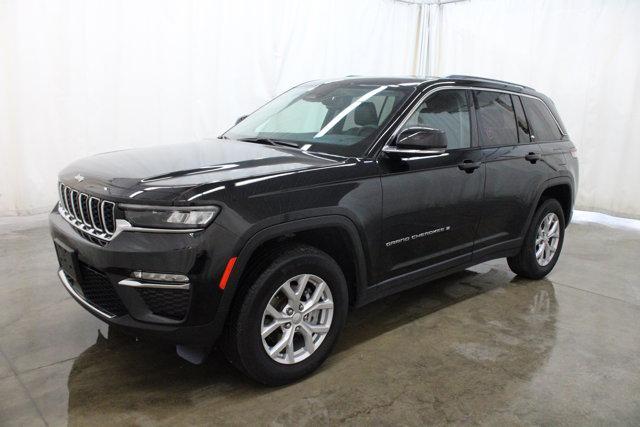 used 2024 Jeep Grand Cherokee car, priced at $38,036