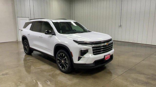 new 2025 Chevrolet Traverse car, priced at $44,695