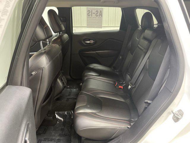 used 2015 Jeep Cherokee car, priced at $13,998