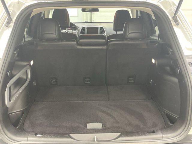 used 2015 Jeep Cherokee car, priced at $13,998